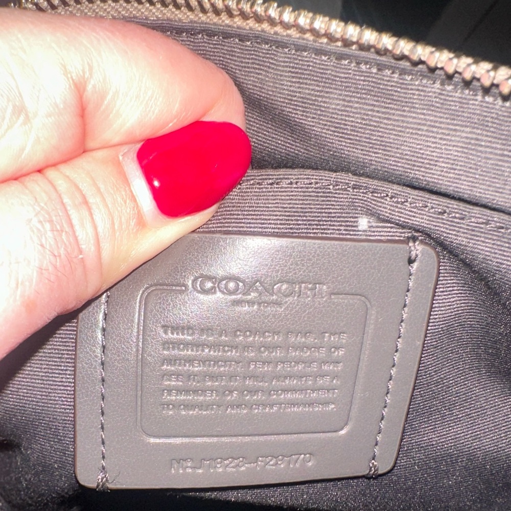 Coach Sierra Crossgrain Dome Bag - Picture 8 of 8
